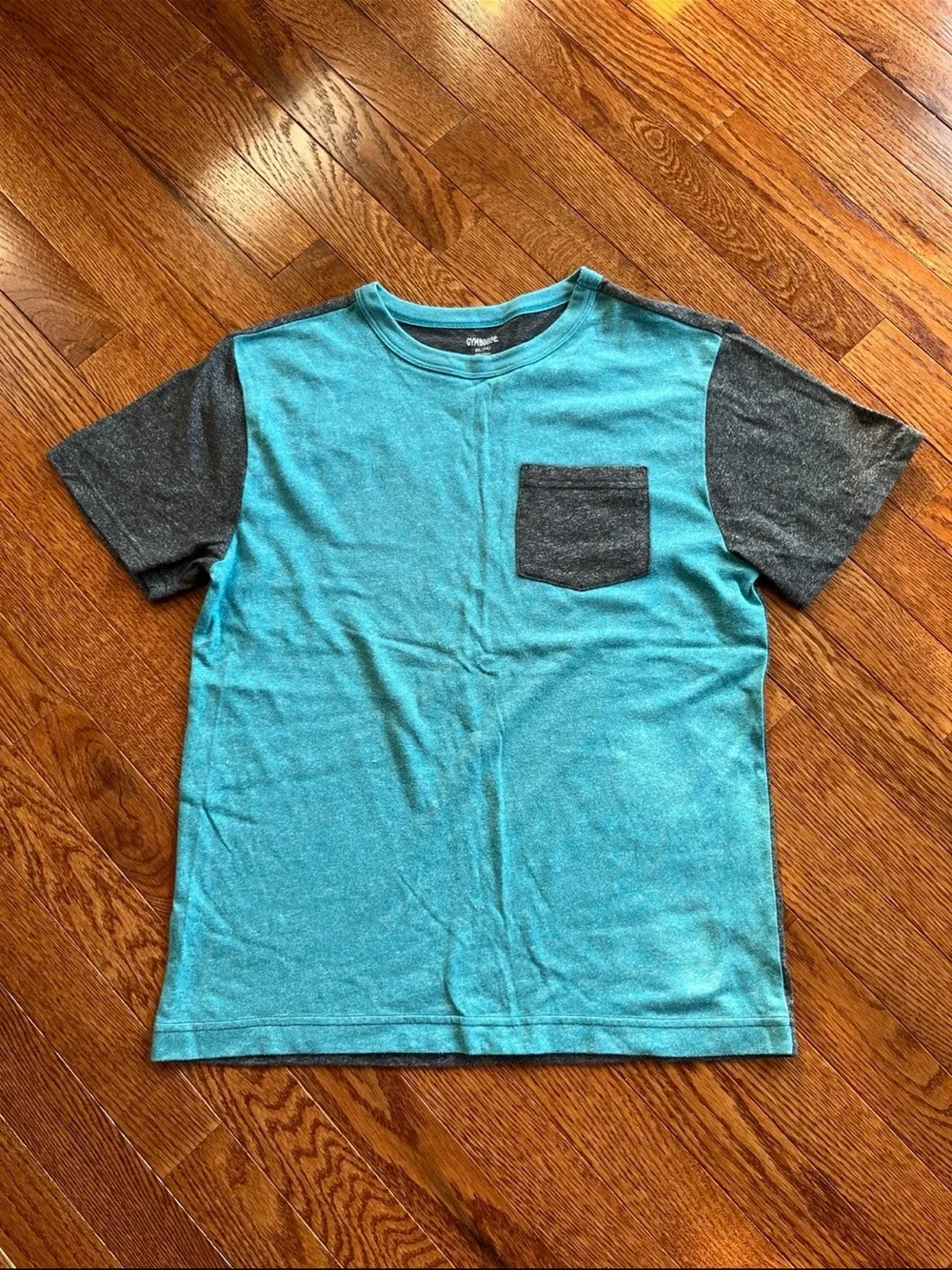 Boys short sleeve tees in size 14